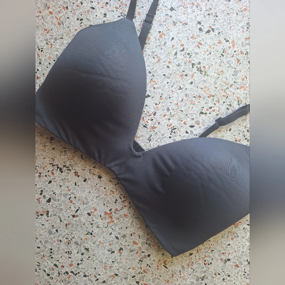 Skims Push-up Plunge Bra - Picture 4 of 7